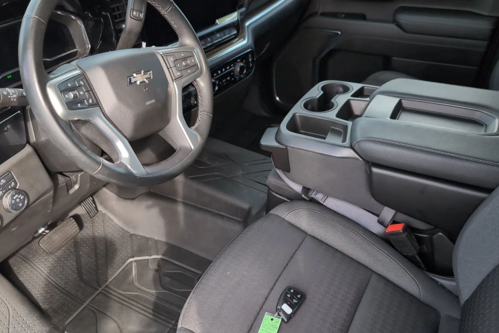 Used 2023 STERLING GRAY METALLIC Chevrolet RST image 11