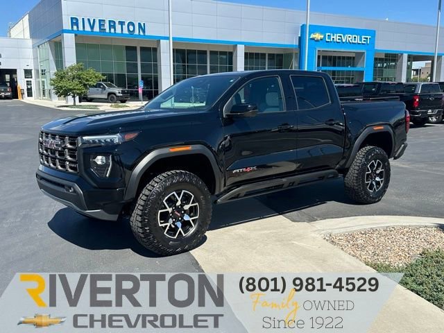 2025 GMC Canyon 4WD AT4 Crew Cab Short Box's photo