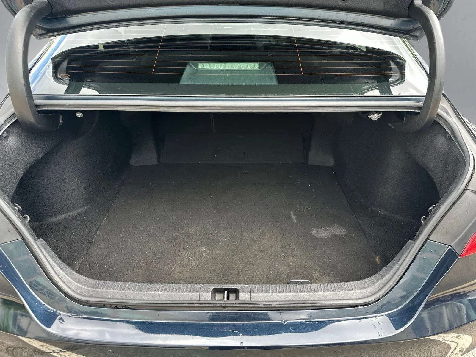 Used 2018 Blue Toyota XLE image 24