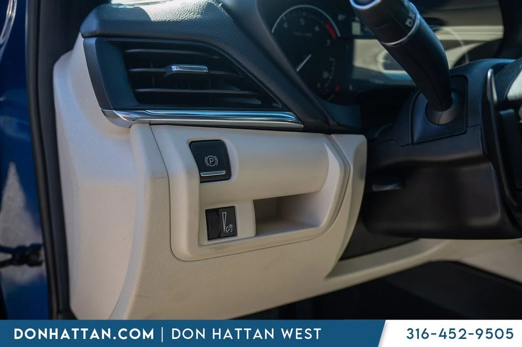 Used 2023 Blue Cadillac Premium Luxury image 21