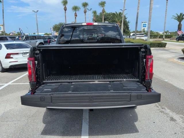 Used 2025 2025 FORD F 150 XLT Ford XLT image 12