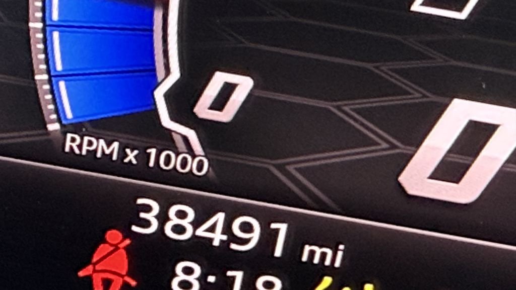 Used 2020 Black Lamborghini Base image 5