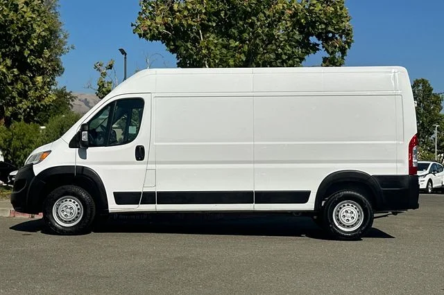 Used 2024 White Ram High Roof image 7