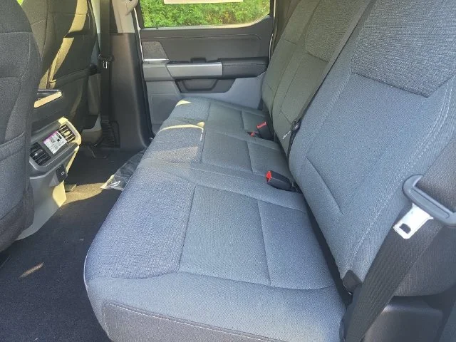 New 2026 Oxford White Ford XLT image 57