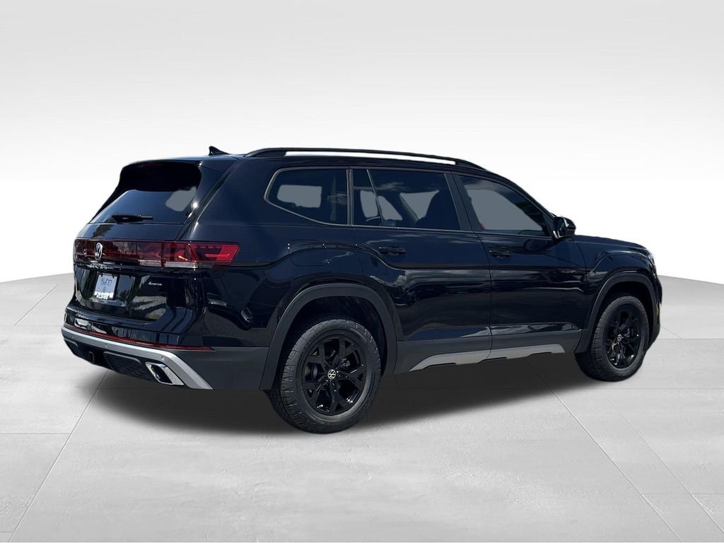 New 2026 Black Volkswagen 2.0T Peak Edition image 4