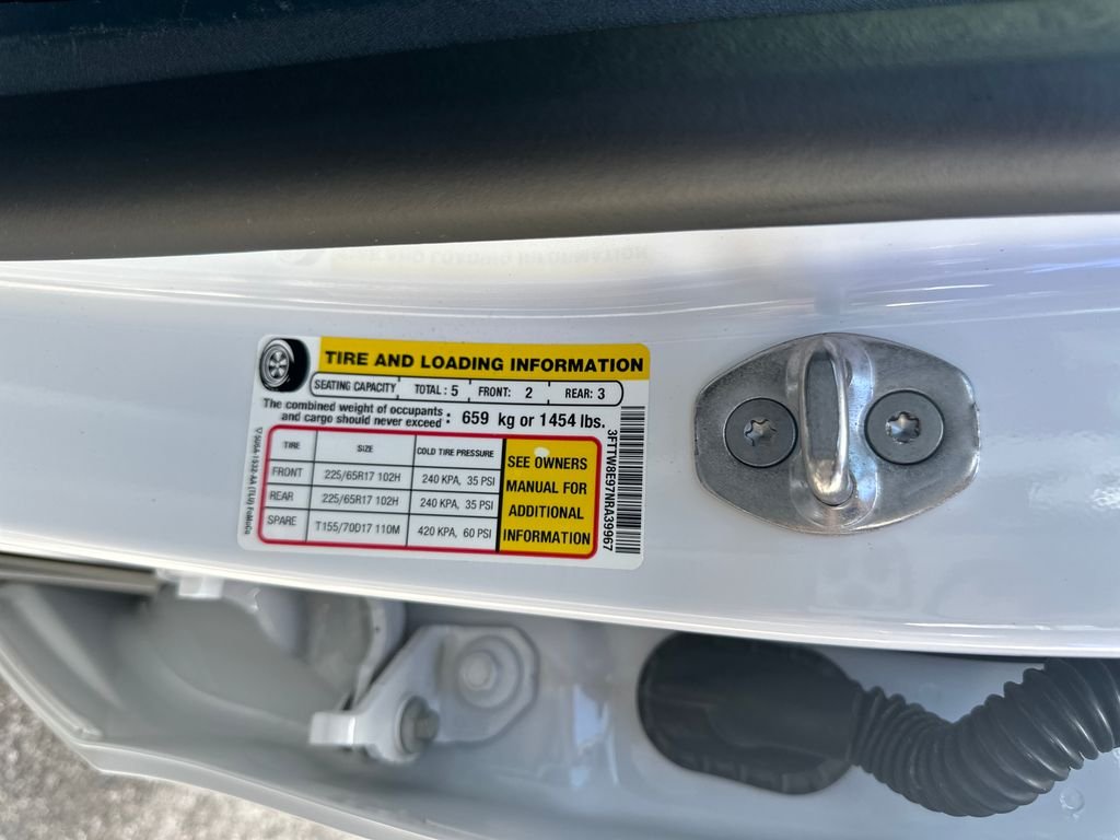 Used 2022 White Ford XLT image 24