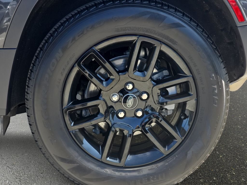 Certified Used 2024 Gray Land Rover S image 34