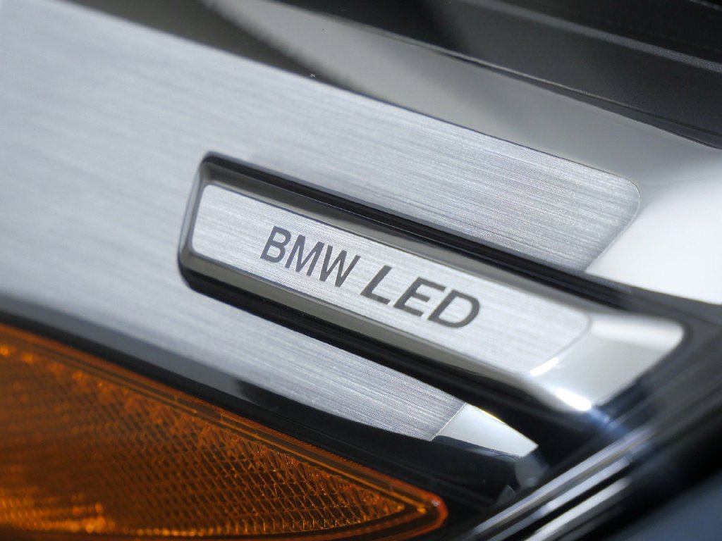 New 2027 Storm Bay Metallic BMW xDrive28i image 4