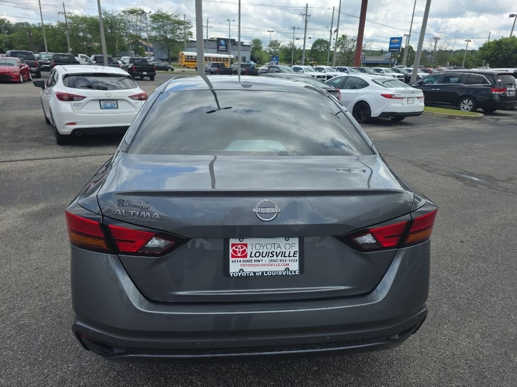 Used 2025 Gray Nissan 2.5 S image 5