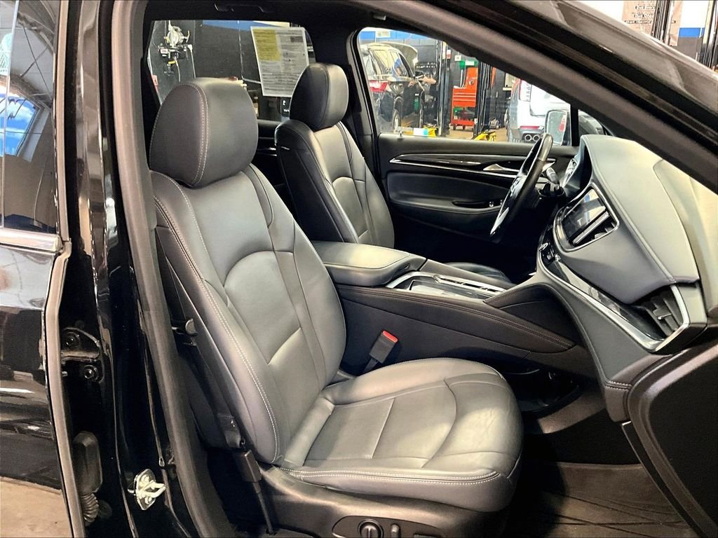 Used 2023 Black Buick Essence image 11