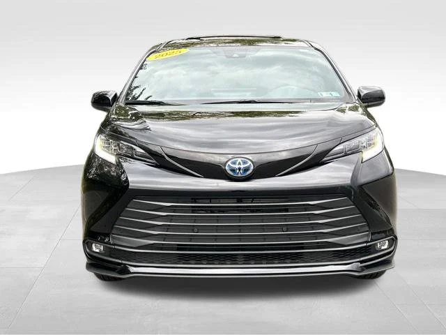 Used 2025 Black Toyota Woodland Edition image 8