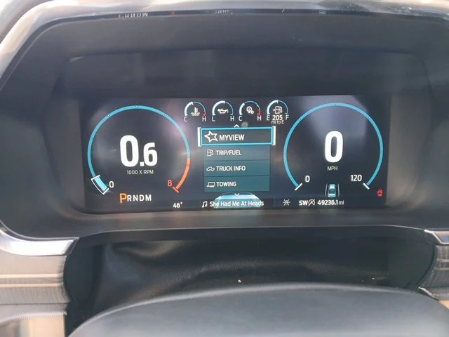 Used 2021  Ford Platinum image 19