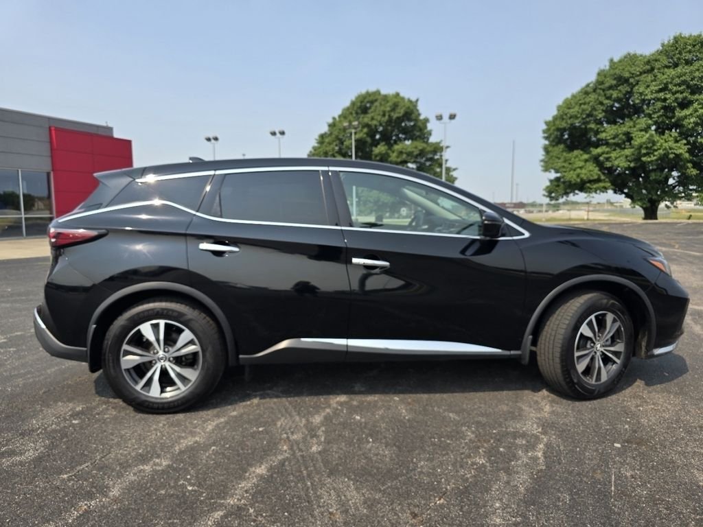 Used 2020 Black Nissan S image 15