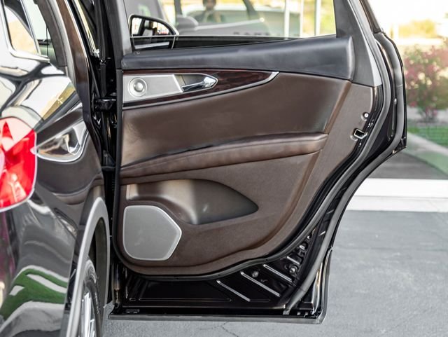 Used 2016 Dark Brown Lincoln Black Label image 23