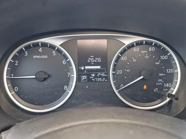 Used 2021 Gray Nissan S image 10