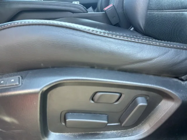 Used 2021 Red Mazda Grand Touring Reserve image 22