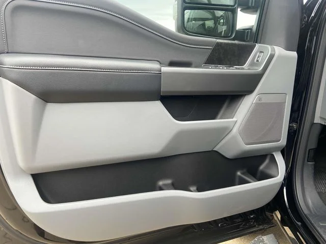 2026 Ford F-250 Super Duty XLT - Photo 13