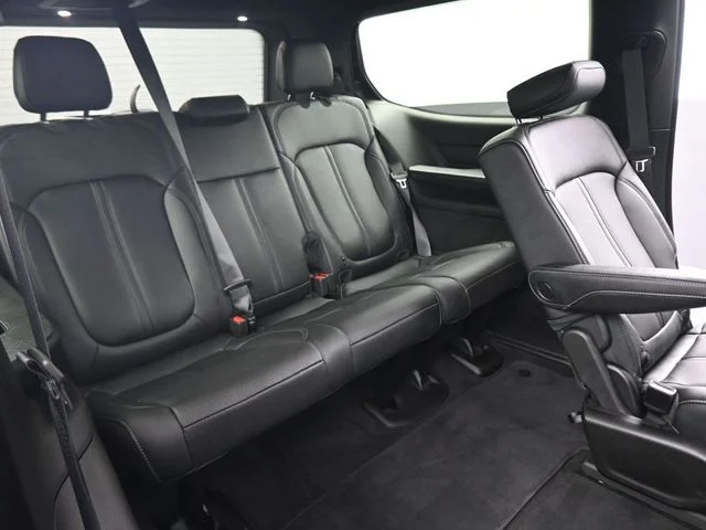 New 2026 High Gloss Black Exterior Paint Jeep Limited Reserve image 25