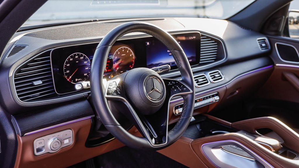 Used 2024 Twilight Blue Metallic Mercedes-Benz GLE 350 image 24