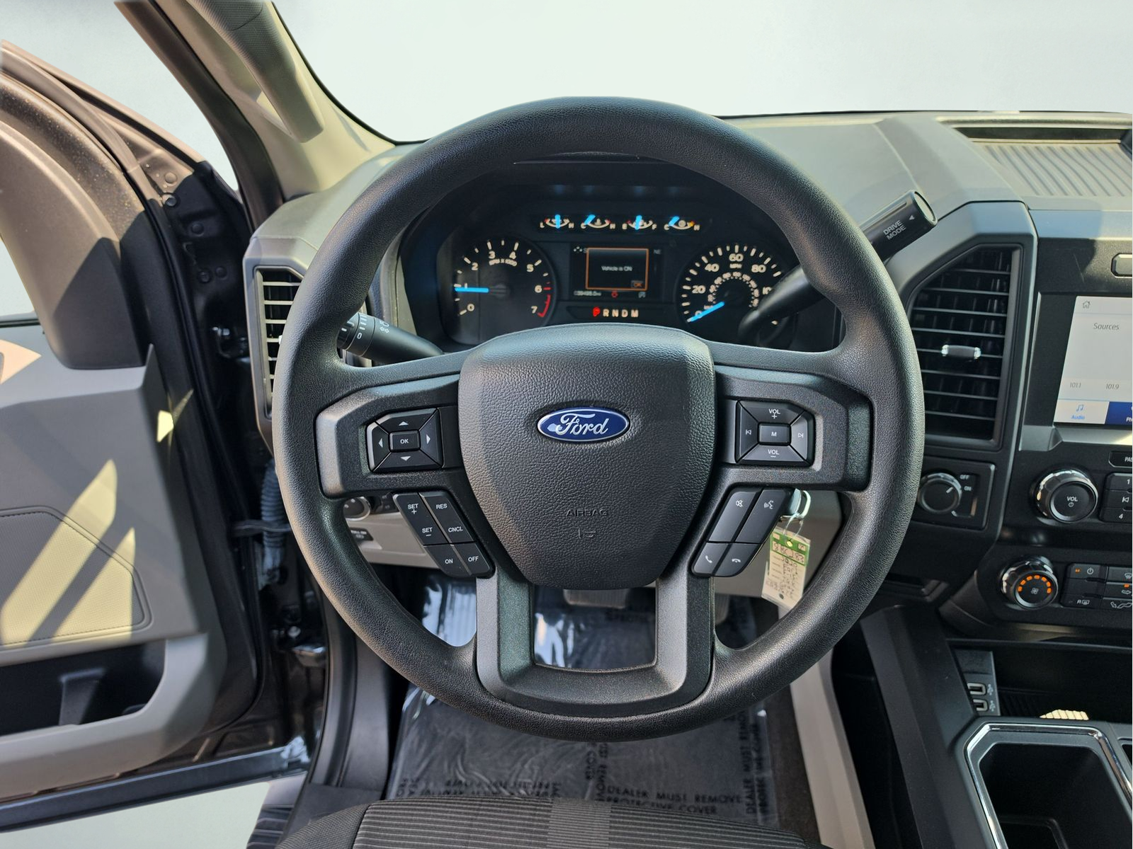 Used 2020 Magnetic Ford XL image 11