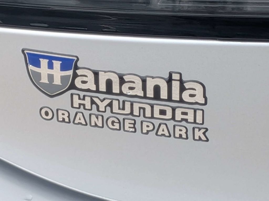 Used 2025 Silver Hyundai SEL image 14