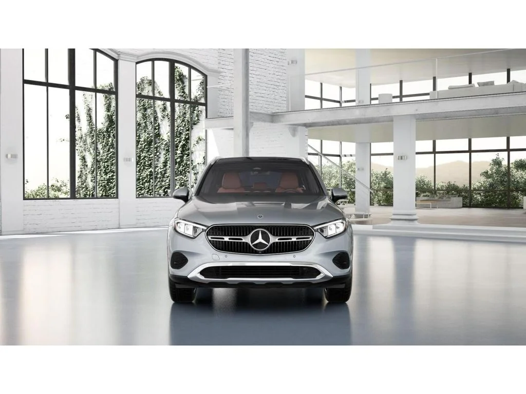 New 2027 Silver Mercedes-Benz GLC 300 image 6
