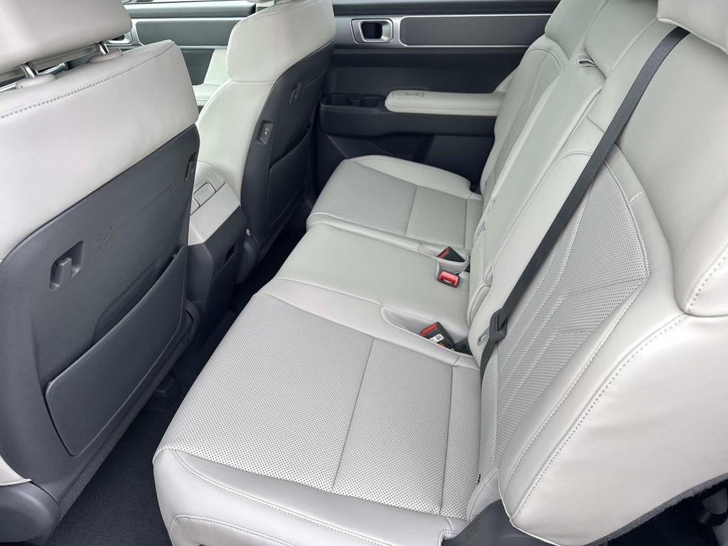 New 2026 Black Hyundai SEL AWD image 12