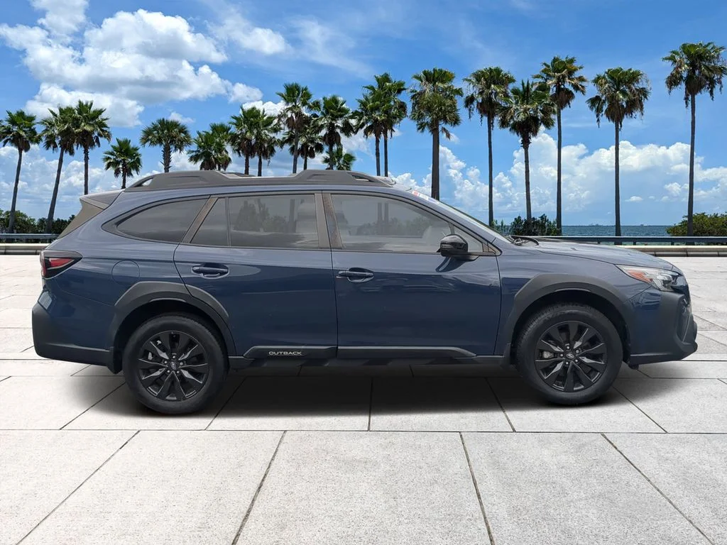 Used 2023 Blue Subaru Onyx Edition image 5