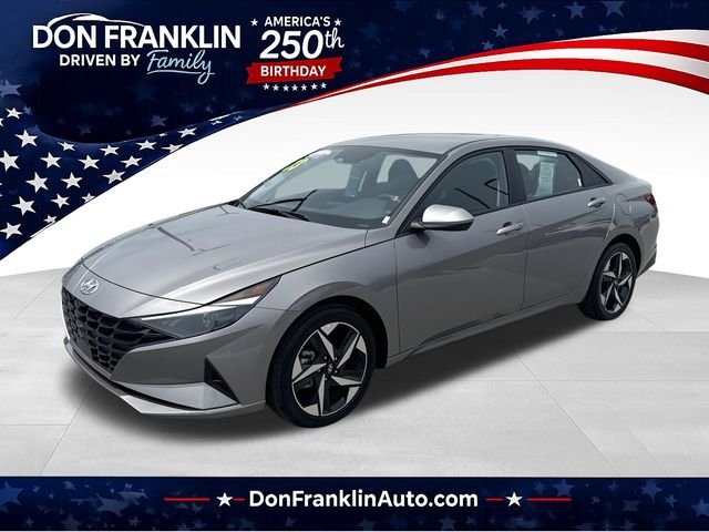 Certified Used 2023 Silver Hyundai SEL image 1