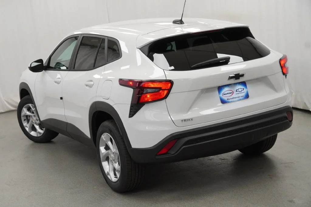 New 2026 Summit White Chevrolet LS image 16
