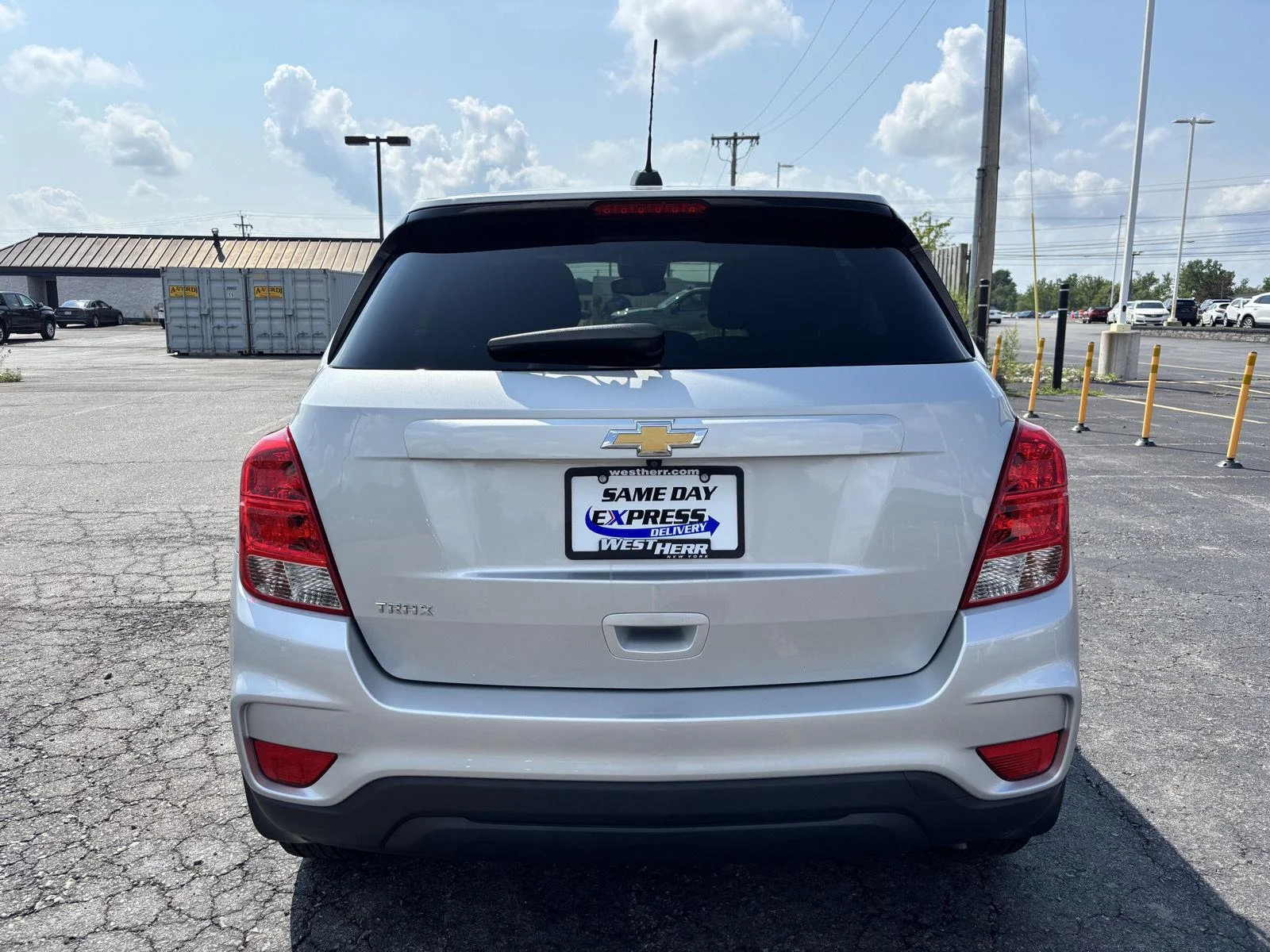 Used 2019 SILVER ICE METALLIC Chevrolet LS image 6