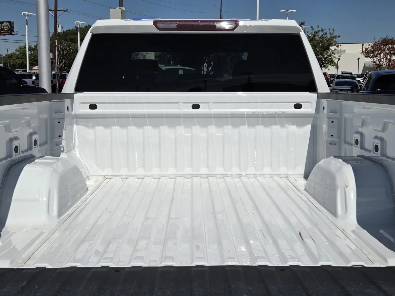 Used 2024 Summit White Chevrolet LT image 13