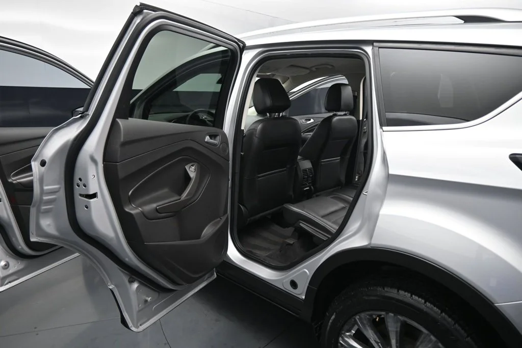 Used 2017 Silver Ford Titanium image 17