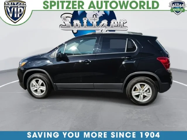 Used 2022 Black Chevrolet LT image 6