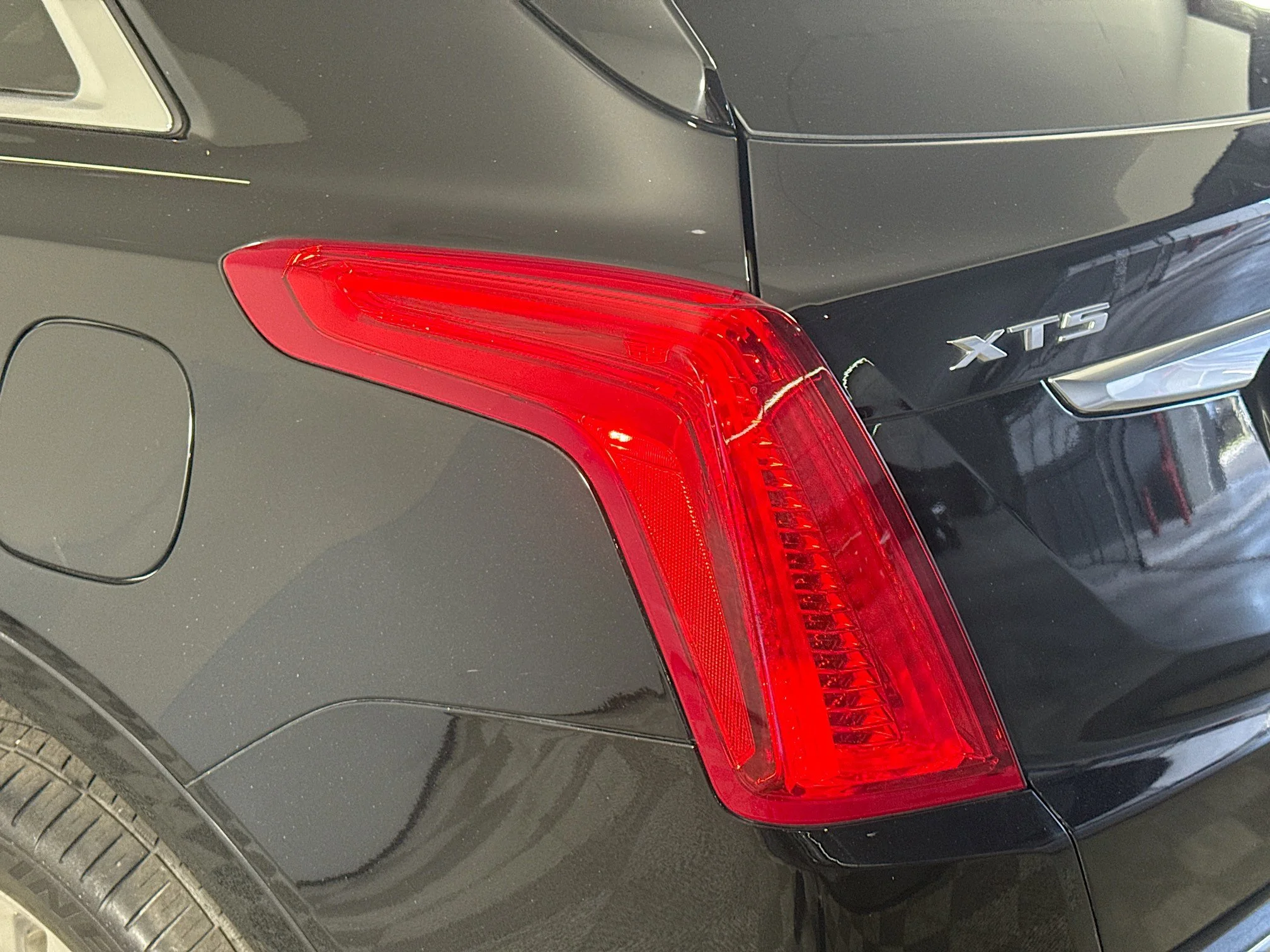 Used 2017 Stellar Black Metallic Cadillac Platinum AWD image 32