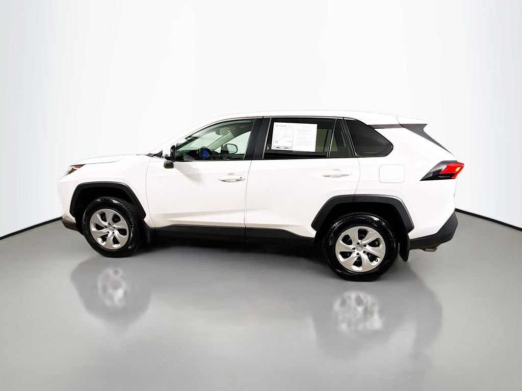 Used 2024 Ice Cap Toyota LE image 4