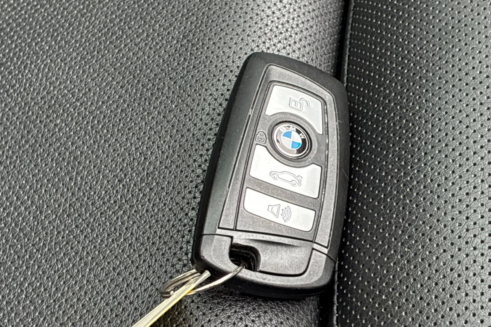 Used 2012 Black Sapphire Metallic BMW 535i image 12
