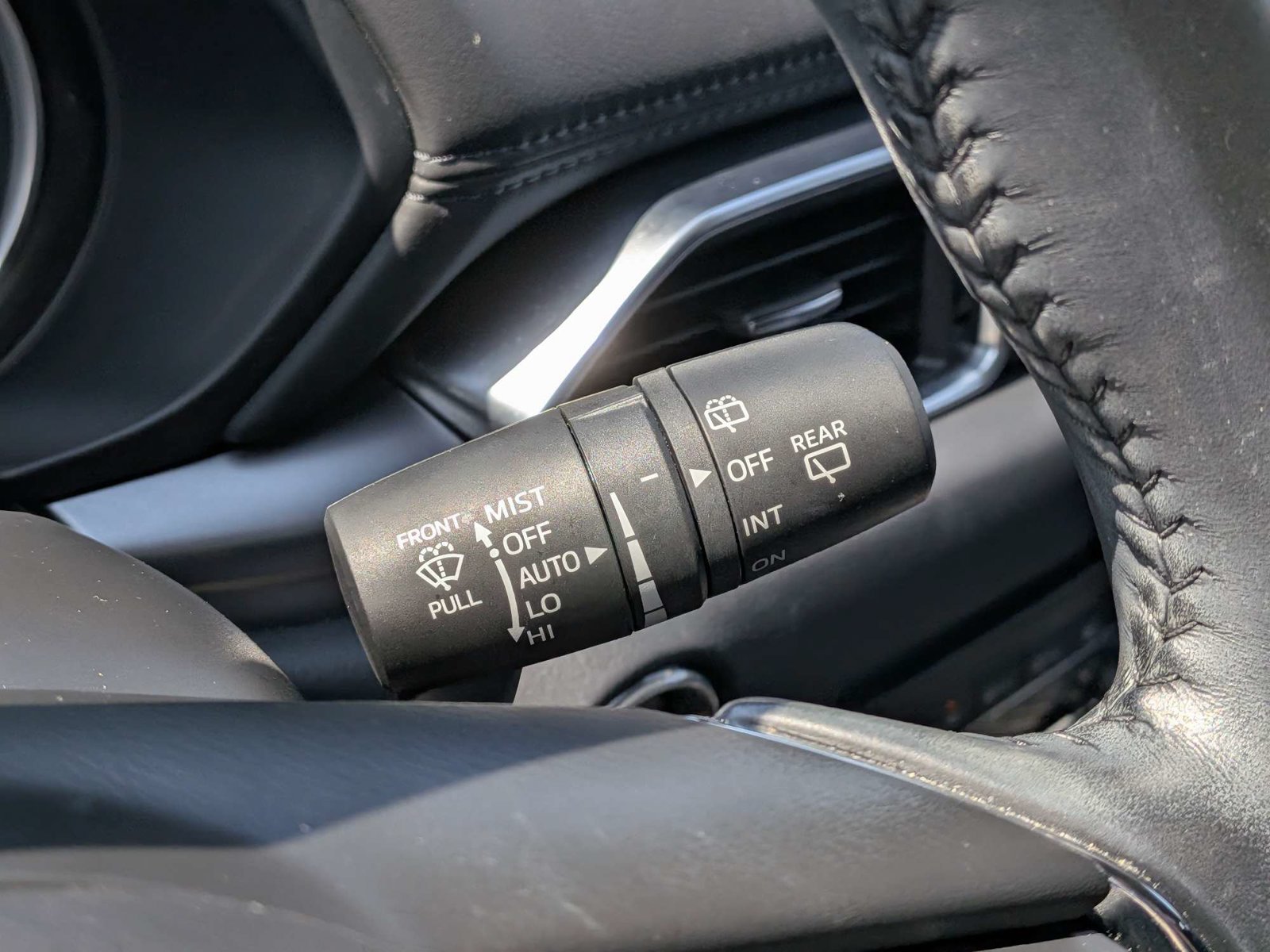 Used 2023 Silver Mazda 2.5 S Select Package image 27