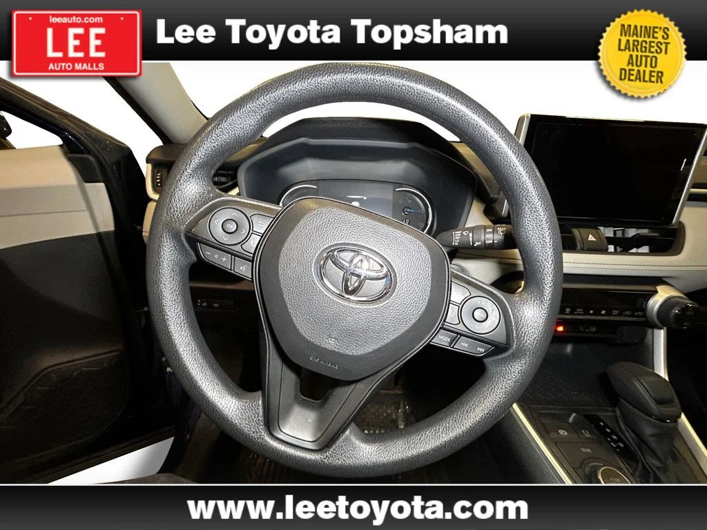 Certified Used 2025 Blueprint Toyota Hybrid XLE image 12
