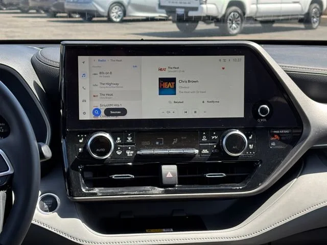 2024 Toyota Highlander Limited - Photo 18