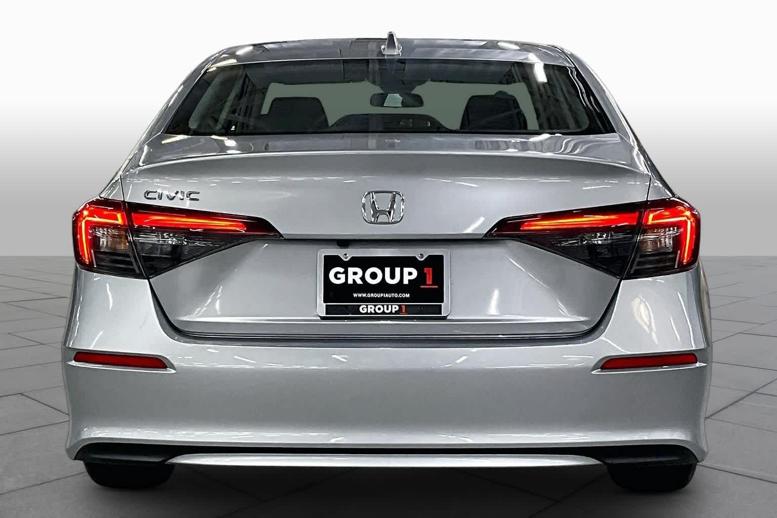 Used 2025 BLACK Honda LX image 5
