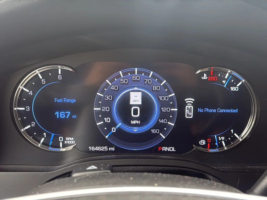 Used 2017 Silver Cadillac Premium image 36