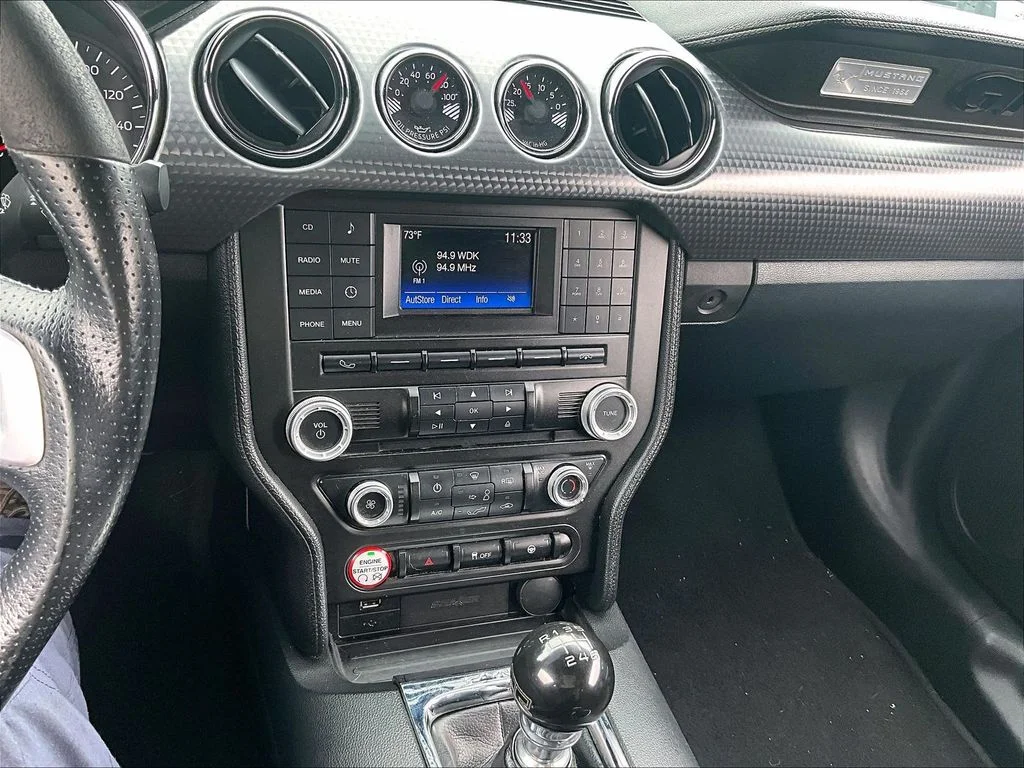 Used 2015 Gray Ford GT image 28