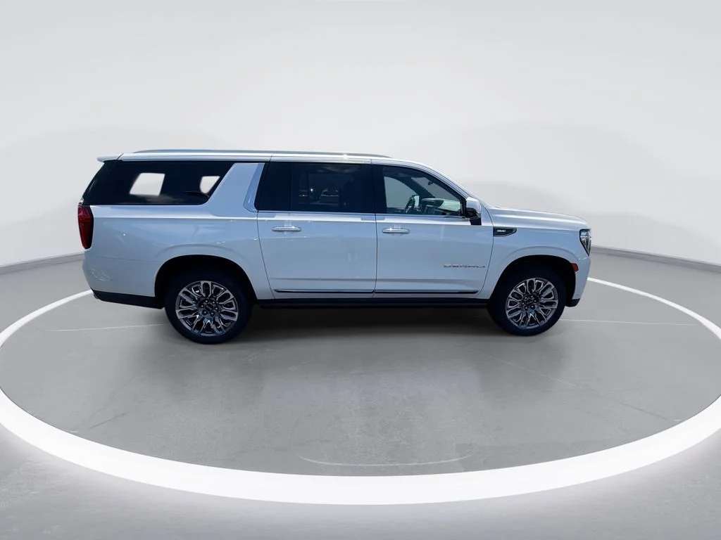 Certified Used 2023 White GMC Denali Ultimate image 9