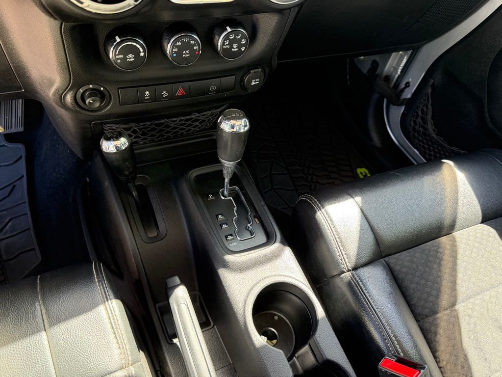 2012 Jeep Wrangler Rubicon - Photo 22