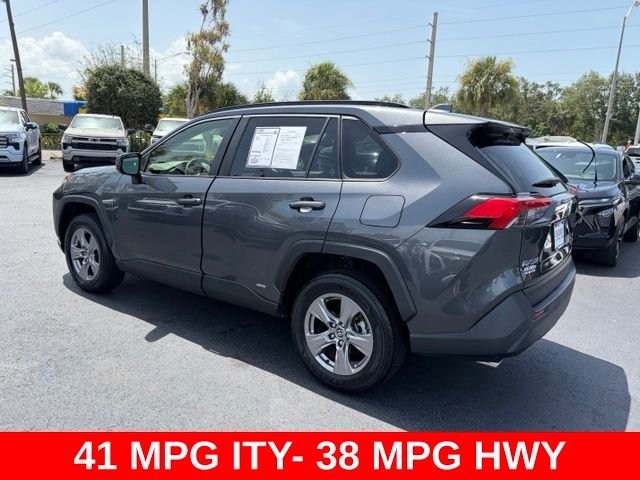 Used 2022 Gray Toyota LE image 4