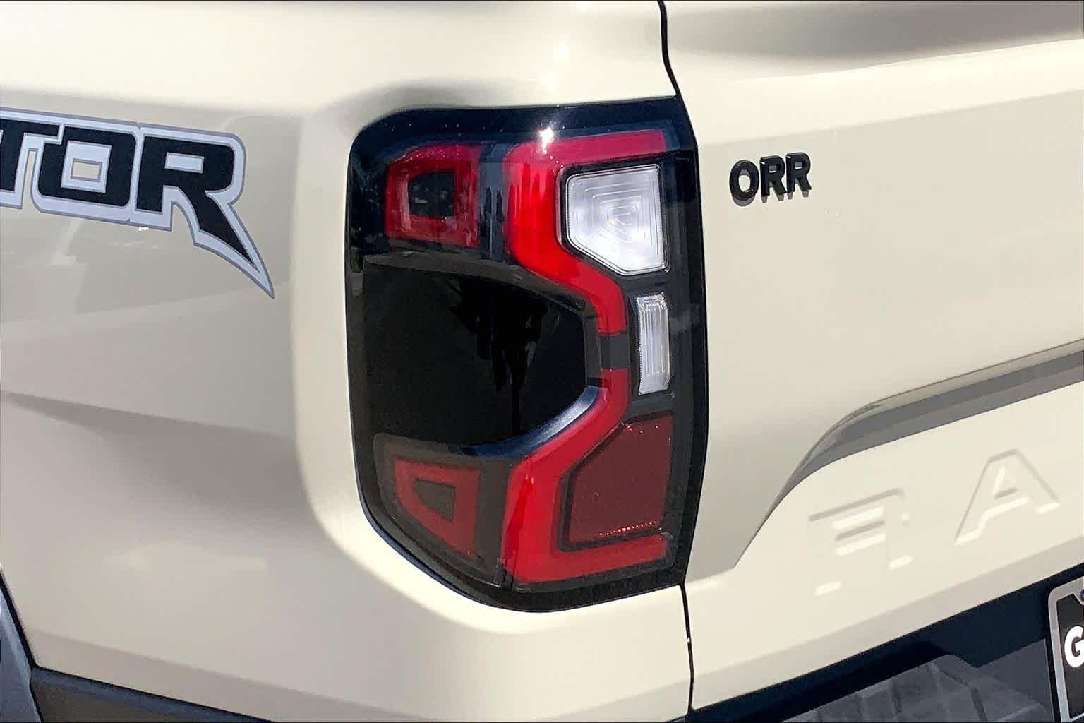 Used 2025 Desert Sand Ford Raptor image 29