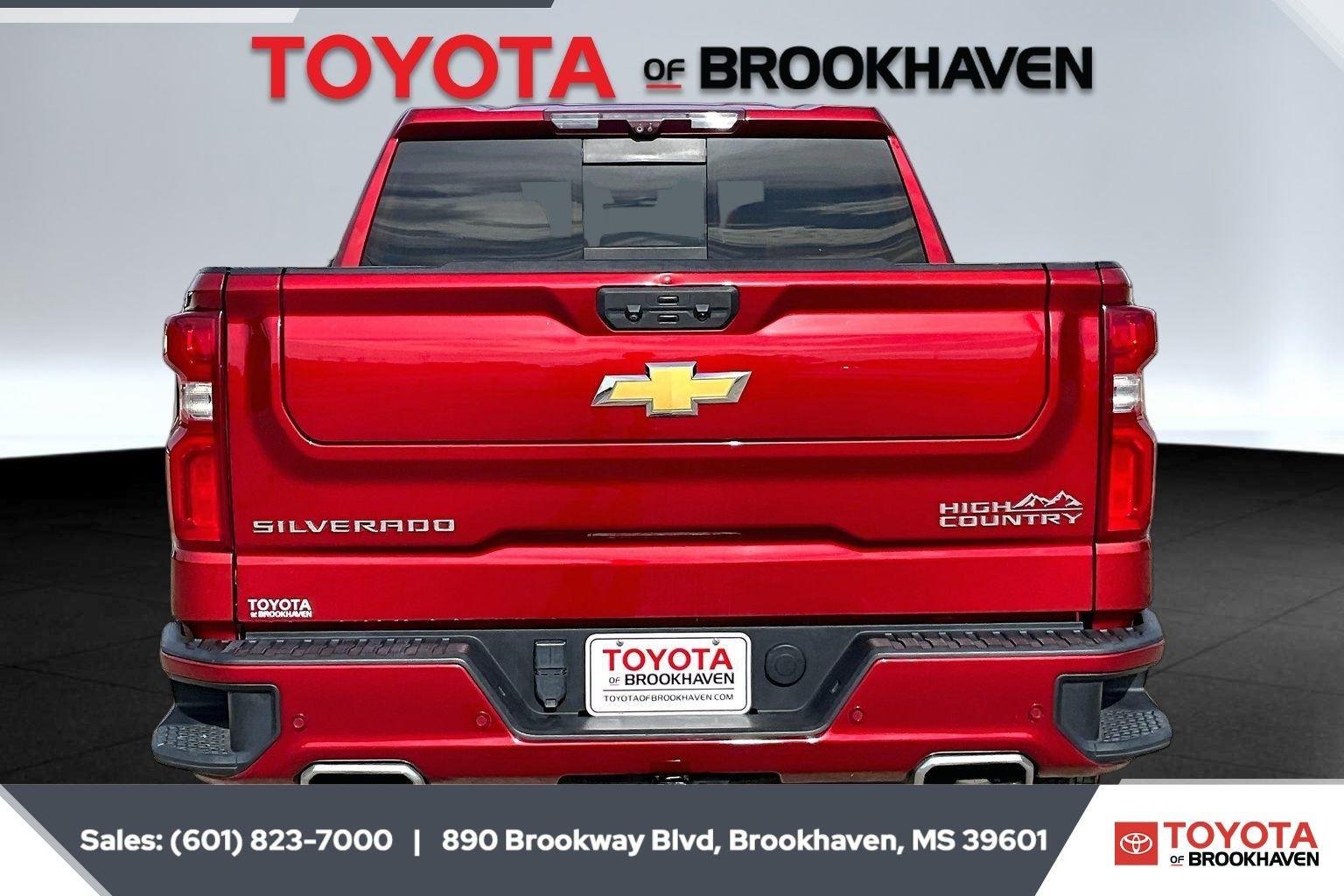 Used 2023 Radiant Red Tintcoat Chevrolet High Country image 4