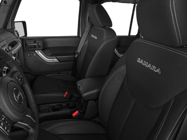 Used 2016 Silver Jeep Unlimited Sahara image 6