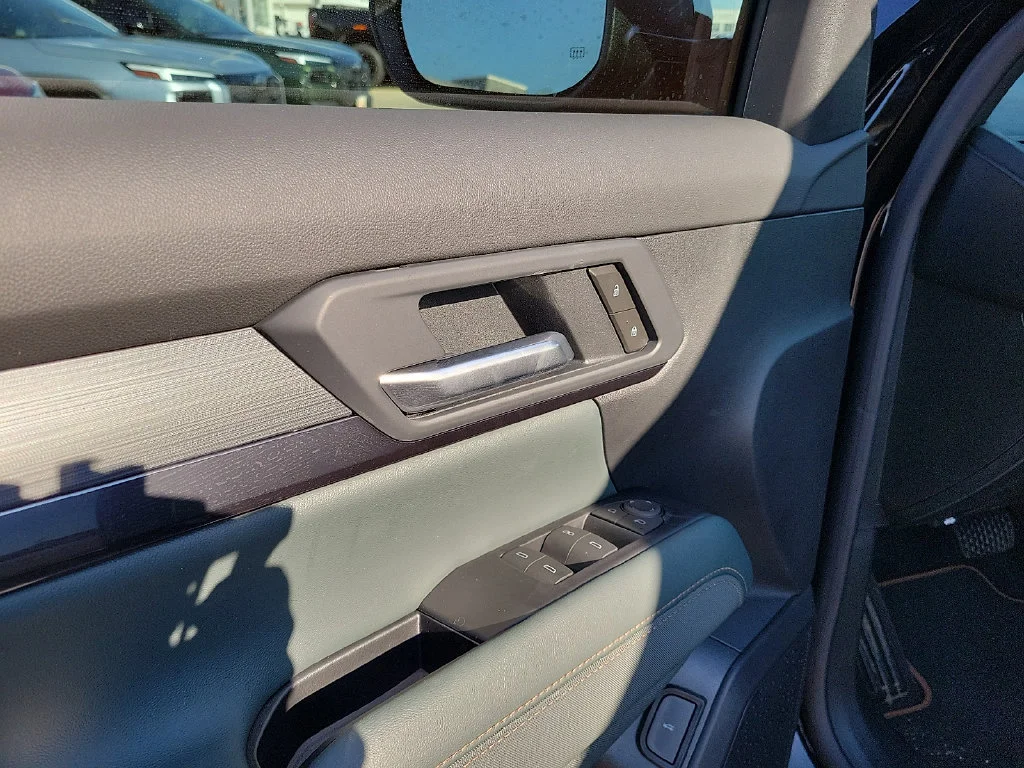 2027 GMC Terrain AT4 - Photo 18